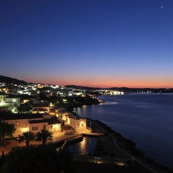 Берег у моря как пространство релакса и досуга Берег у моря как пространство релакса и досуга